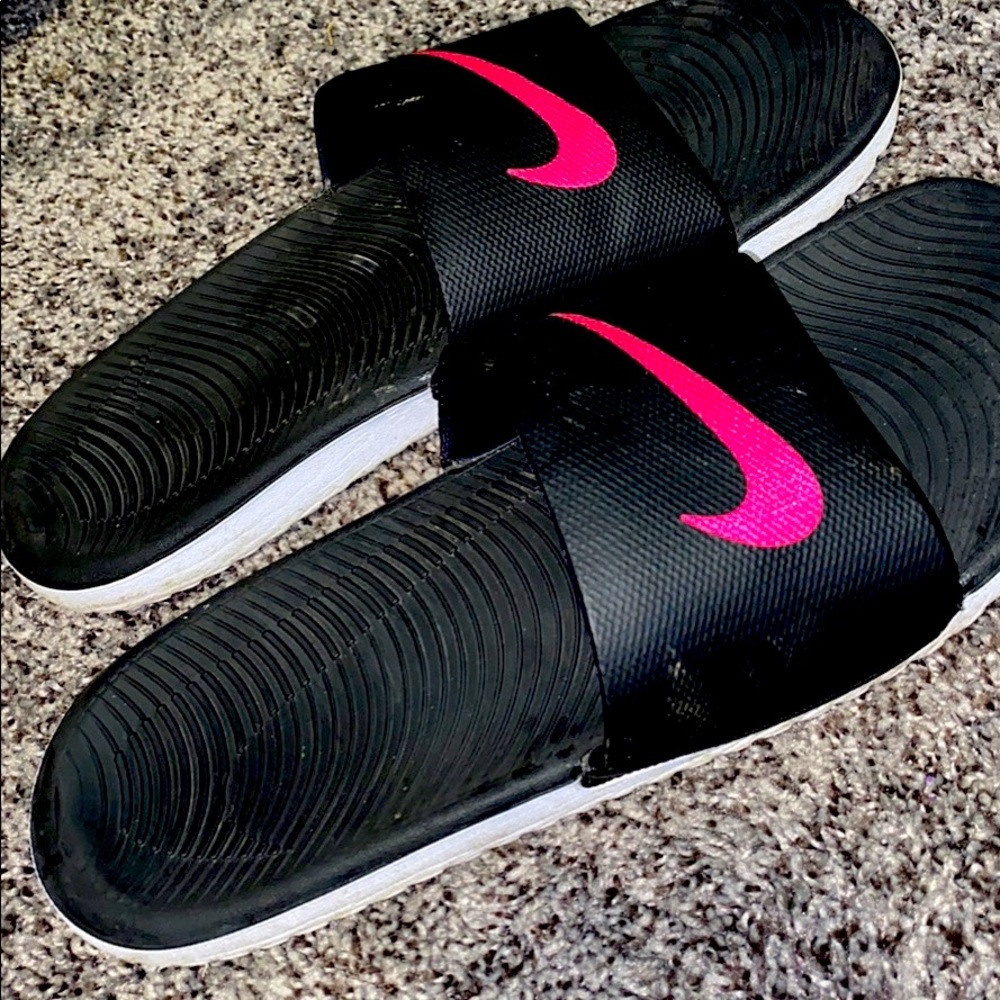 nike slides